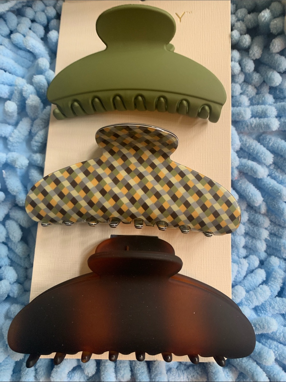Olive Green Hair Claw Clip - Neutral Brand